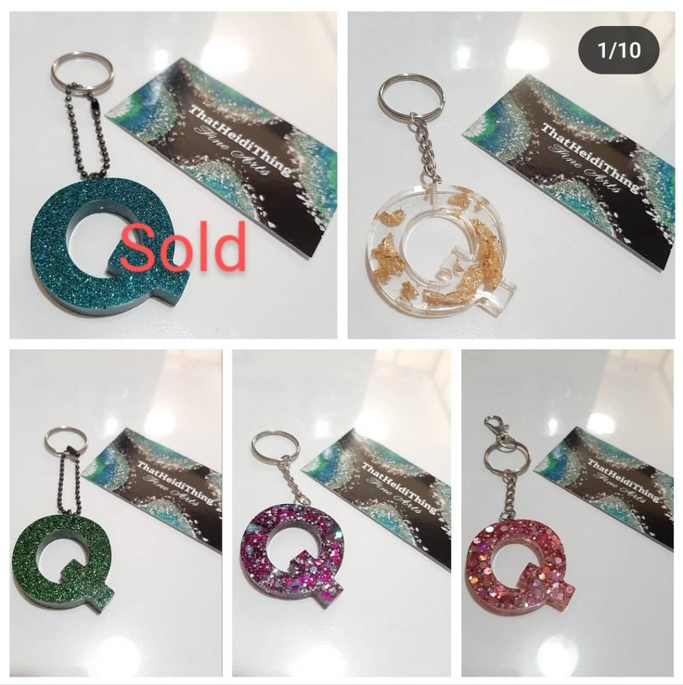 Bag charm Keychain Letter Q